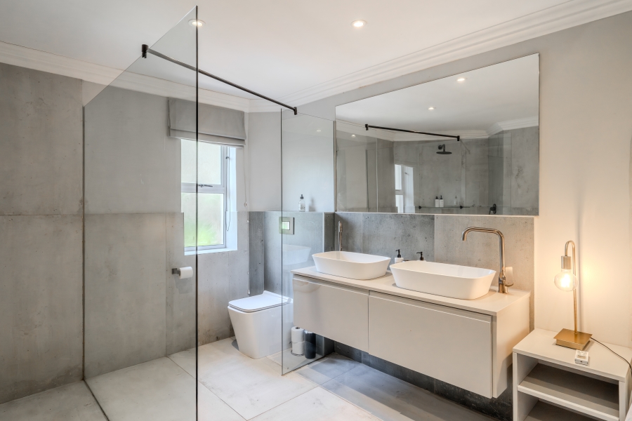 3 Bedroom Property for Sale in Camps Bay Western Cape